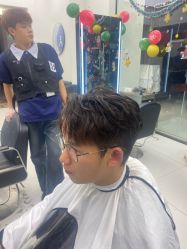 -乾健·烫染·接发SALON