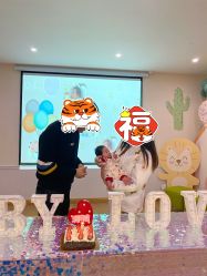 -爱瑞馨母婴护理中心·月嫂育儿嫂