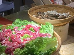 -大中华希尔顿酒店-念自助餐·嗨啤·小龙虾