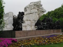 -上海市龙华烈士陵园