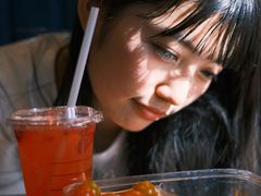-星巴克臻选(上海虹桥新天地三店)