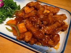 清迈菠萝咕噜肉-觅山云南菜(泊富ICITY店)