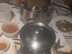 -领鲜活海鲜榴莲自助火锅(东门店)