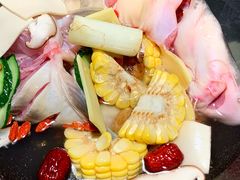 -鲜潭蒸汽石锅鱼(五道口购物中心店)