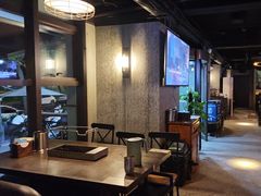 -麦凯伦烧烤·精酿超级工厂店(金桥总店)