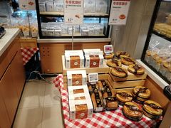 面包甜点陈列柜-盒马鲜生(丁香国际店)
