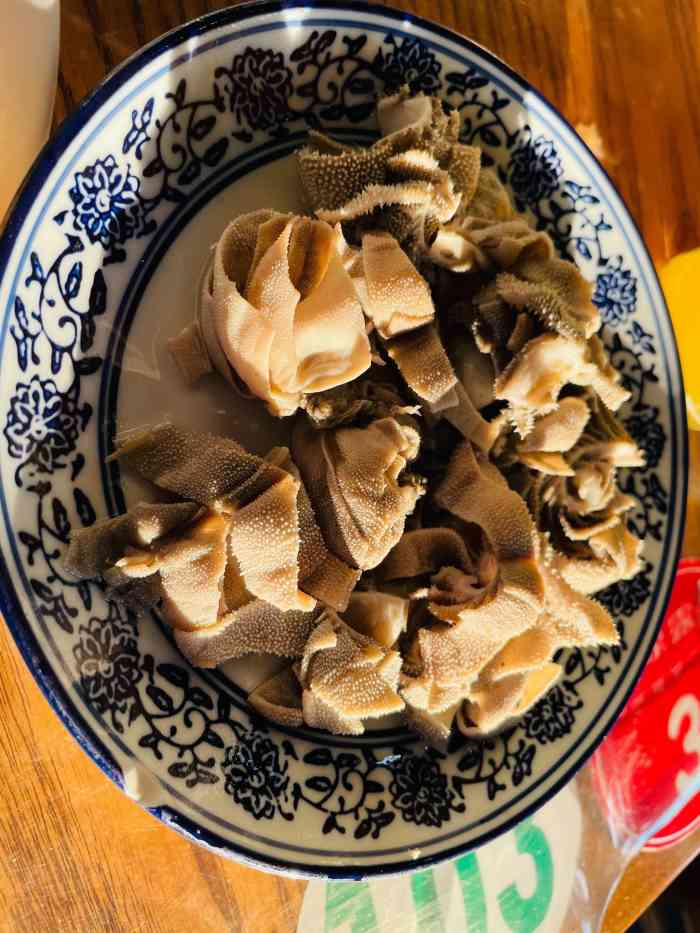 东兴顺爆肚张-"到后海逛街路过随便吃吃,点了份爆肚一份羊.