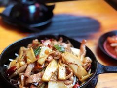 秘制猪筋肉-首尔大排档