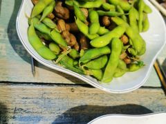 花生毛豆拼盘-姥姥家大缸烧烤(台东店)