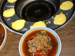 -三人行骨头王火锅(长寿店)
