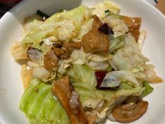 -关东小磨东北菜(上海长风大悦城店)