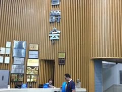 -晋爵会游泳馆(海湾公园店)