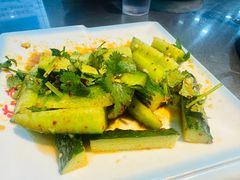 -屯老二农家铁锅炖(奥运村店)