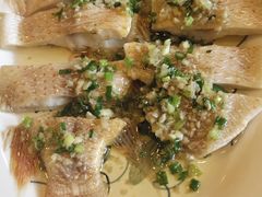 -顺峰海鲜酒楼(省府店)