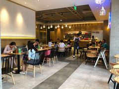 用餐区-陈家生煎(世茂双子塔店)