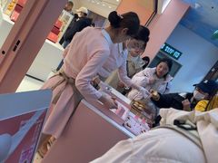 -好利来(上海长宁龙之梦店)