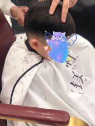 -镁连社·美联社