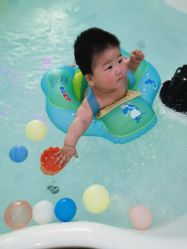 点击看大图 -Pony Baby宝尼婴幼儿游泳SPA馆