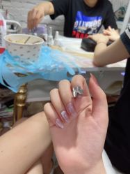 -Lucky 19日式美甲美睫