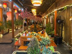 -三道苗苗鱼·美蛙黄辣丁(八里店)