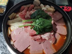 韩式部队火锅-烤路里·韩国品质自助烤肉(石路天虹4号店)