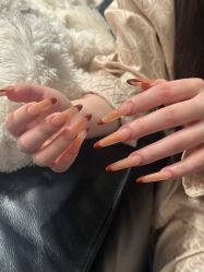 -Mo·Mo Nail 美甲美睫