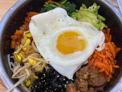 石锅拌饭-米村拌饭(城阳万象汇店)