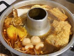 -顶上头•螺蛳粉火锅(德思勤复地星光店)