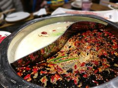 五谷龙骨鸳鸯锅-纸盐河码头火锅(十八梯店)