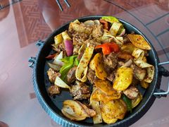 -撒拉人家.酸菜牦牛肉火锅