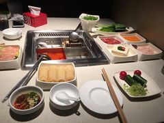 -海底捞火锅鲜切牛肉主题店(长寿路店)