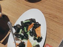-俏湖兰·辣椒炒个肉(海沧店)