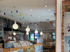 -猫的天空之城概念书店(景德镇陶溪川店)