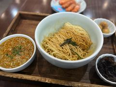 蟹粉黄金捞面-蟹上黄·蟹黄面·江南糖水(人民广场店)