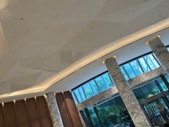 -上海虹桥祥源希尔顿酒店