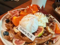 暖栗甜柿松饼-有序Orderly融合西餐·咖啡(运河外滩店)