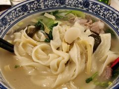 -凤齐羊肉烩面馆