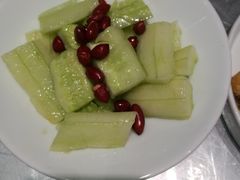 刀拍青瓜-姚姚酸菜鱼·金戈戈香港豉油鸡(喜荟城联名店)