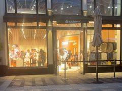 -lululemon(比斯特购物村店)