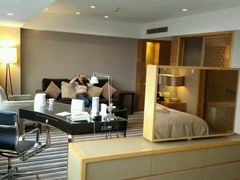 -上海龙之梦万丽酒店