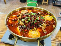 香辣牛蛙锅-星记小馆·小蓝龙·老南京砂锅菜(上海路店)