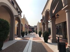 -佛罗伦萨小镇广佛名品奥特莱斯(疏港路店)