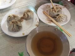 -严氏重油烧麦(民权路店)