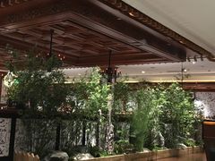 -八府香鸭·啫啫煲(华山路店)