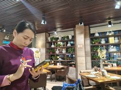 -金枝玉叶上海人家食府(三里河店)