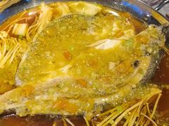 -石牌岭小亮蒸虾•湖北老字号(左岭店)
