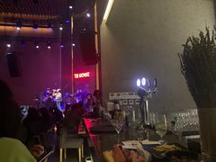 -TZ House音乐现场(来福士中心店)