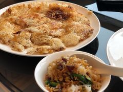 腊味煲仔饭-粤界(望京金辉店)