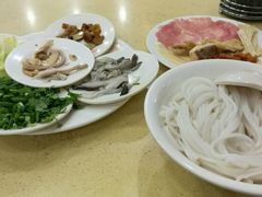 -桥香园云南过桥米线(金马碧鸡店)