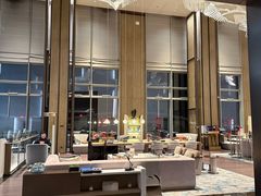 -深圳国际会展中心希尔顿酒店(前海华发冰雪世界店)